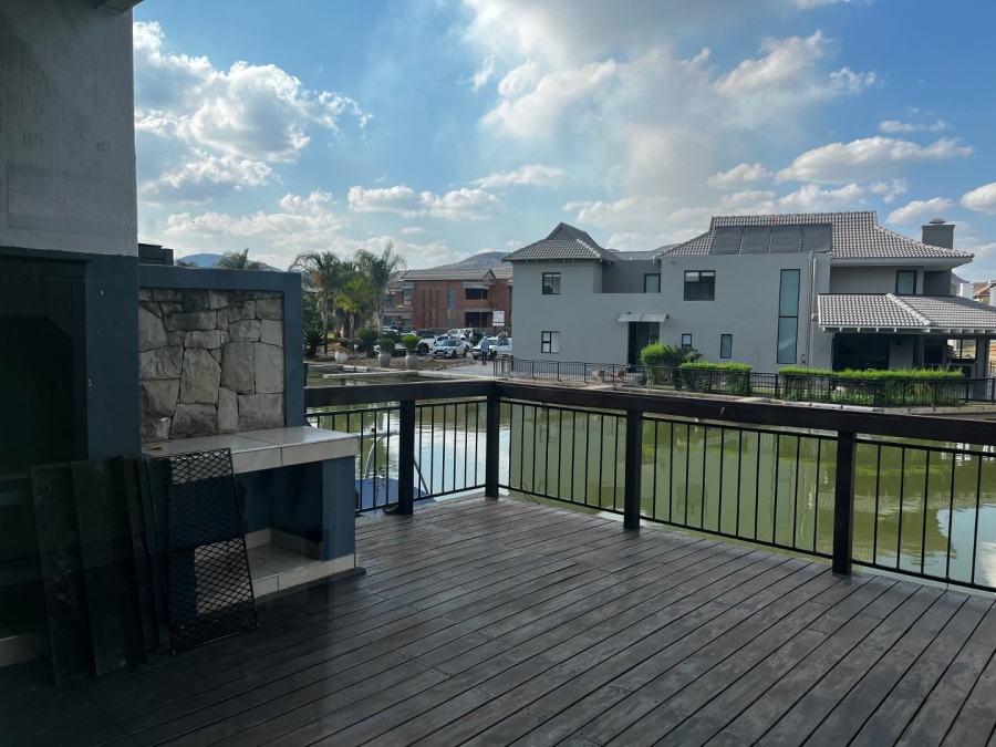 3 Bedroom Property for Sale in The Islands Estates North West